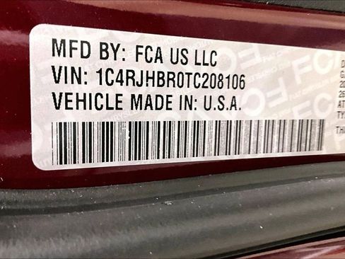 New 2026 Jeep Grand Cherokee Limited Reserve image 10