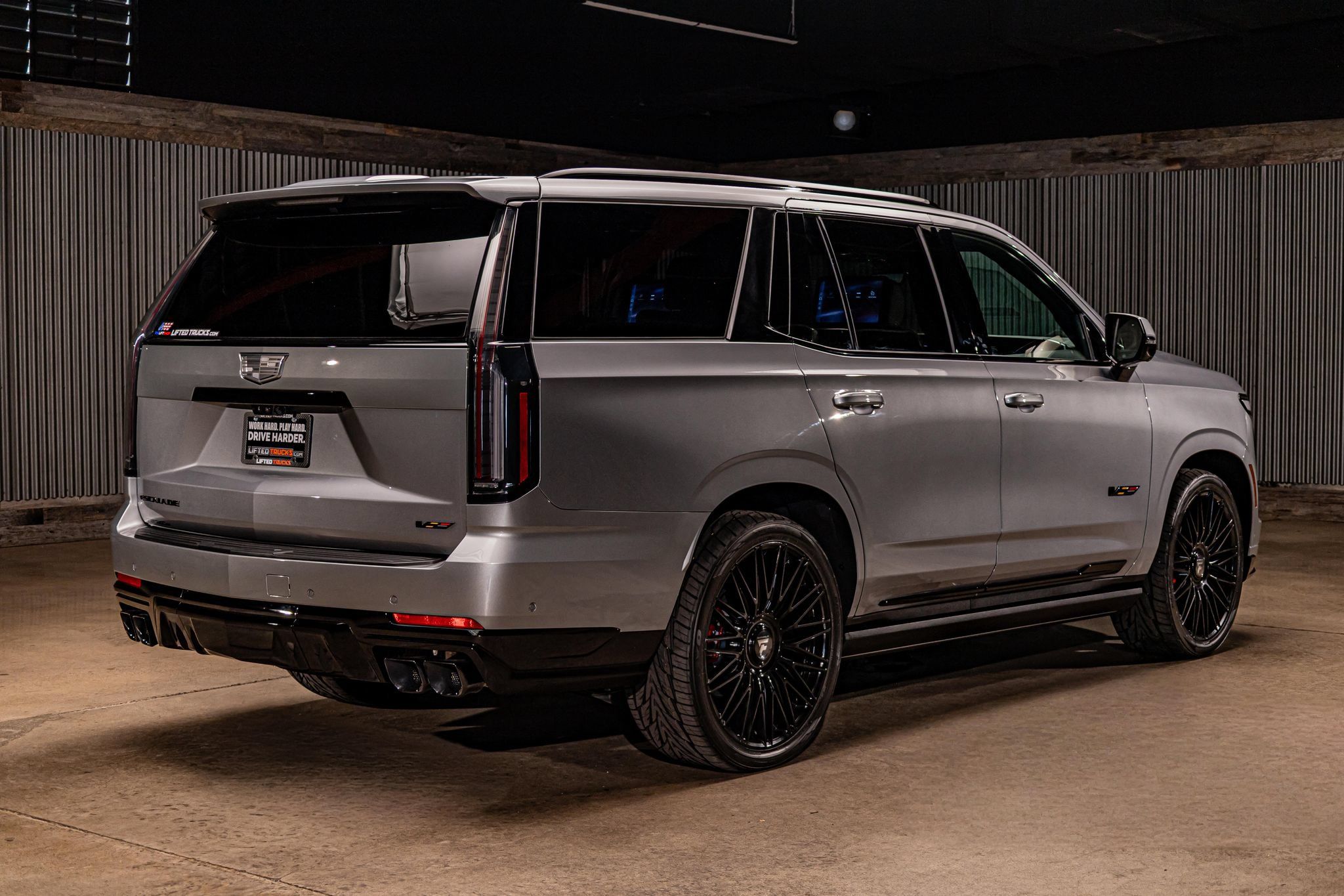 Used 2026 Cadillac Escalade V w/ LPO, ONYX Package AWD/4WD image 10