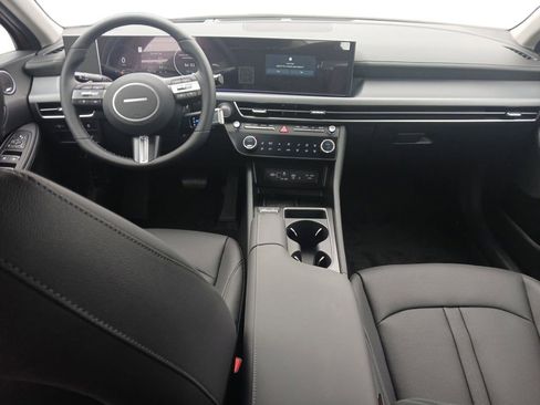 New 2025 Hyundai Sonata Limited FWD image 10