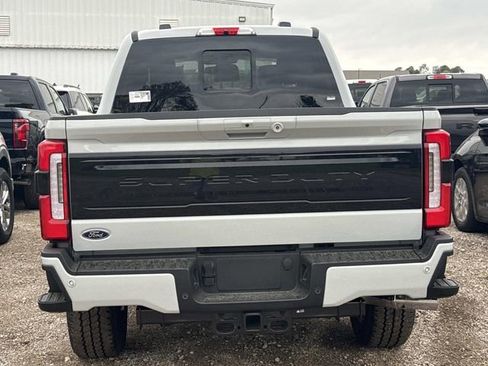 New 2026 Ford F250 Platinum image 4