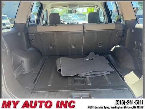 Used 2015 Nissan Xterra 4WD image 29