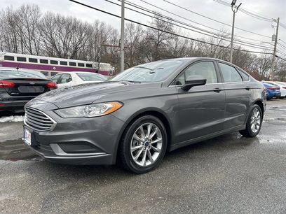 Used 2017 Ford Fusion SE