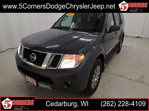 Used 2012 Nissan Pathfinder LE AWD/4WD image 1