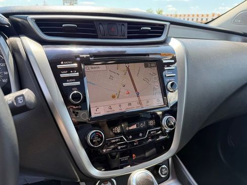 Used 2024 Nissan Murano SL image 19