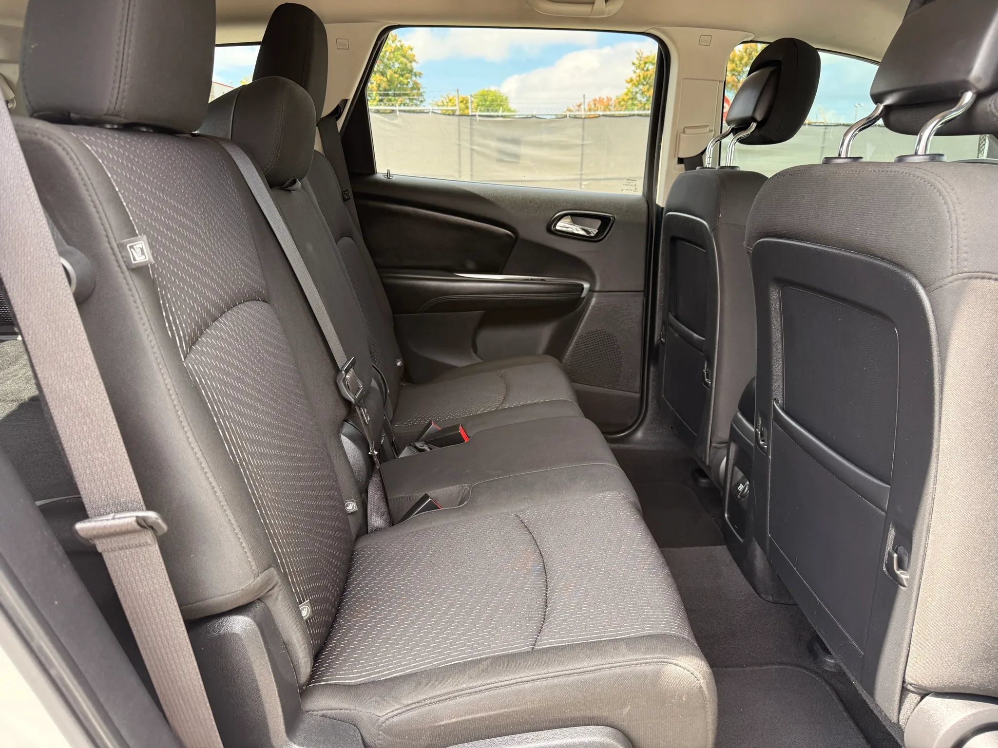 Used 2020 Dodge Journey SE w/ SE Popular Equipment Group FWD image 20
