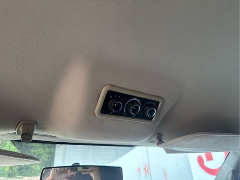 Used 2010 Chevrolet Express 3500 LS RWD image 26