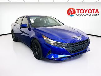 Used 2022 Hyundai Elantra SEL FWD video 1