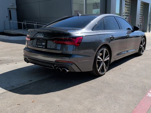 Certified 2022 Audi S6 Premium Plus image 10