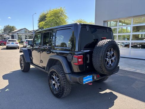 Used 2019 Jeep Wrangler Unlimited Rubicon AWD/4WD image 3