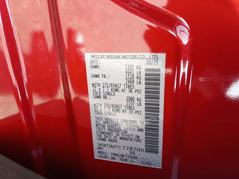 Used 2026 Nissan Rogue S FWD image 34