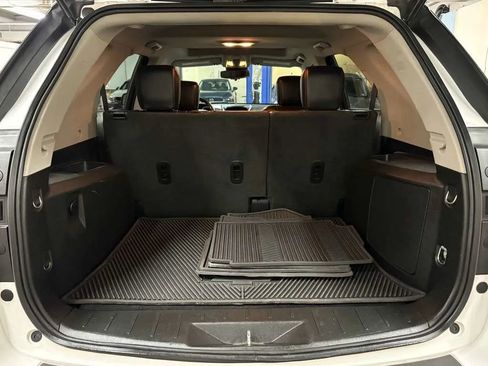 Used 2017 Chevrolet Equinox LT AWD/4WD image 9