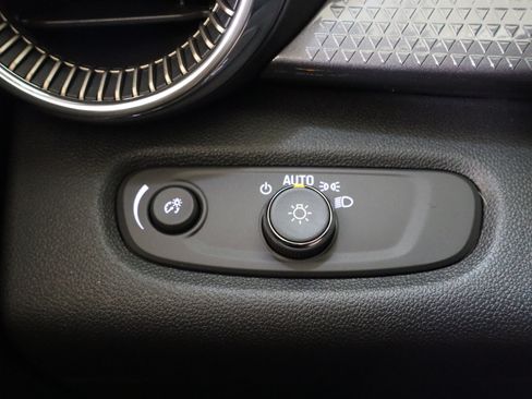 New 2026 Chevrolet Trax ACTIV w/ Driver Confidence Package FWD image 34