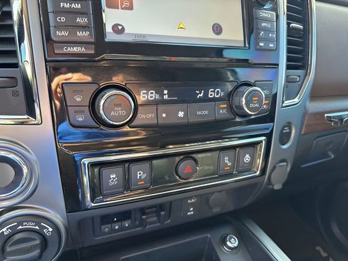 Used 2018 Nissan Titan Platinum Reserve w/ Platinum Utility Package image 34
