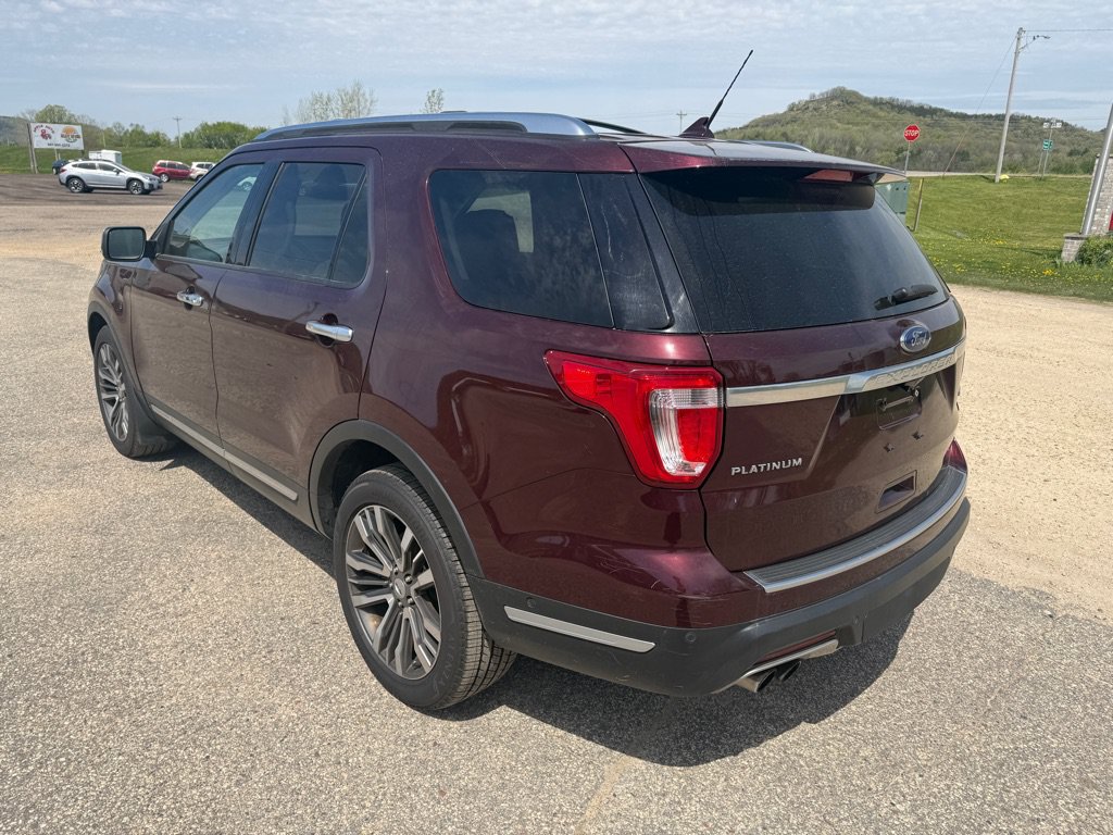 Used 2018 Ford Explorer Platinum AWD/4WD image 8