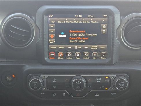 Used 2022 Jeep Gladiator Sport image 19