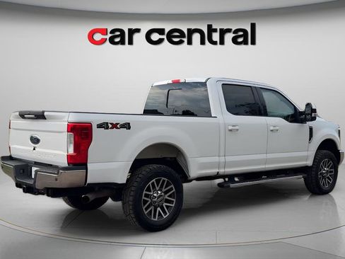 Used 2019 Ford F250 Lariat w/ Lariat Value Package AWD/4WD image 5