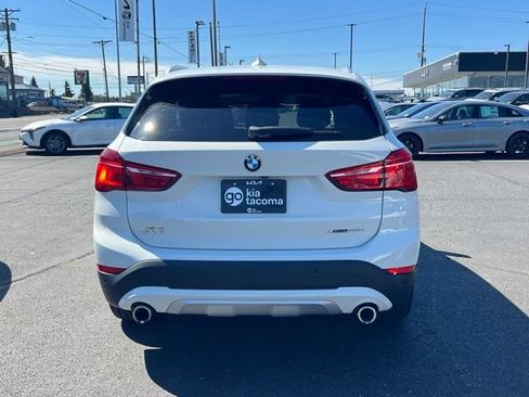 Used 2020 BMW X1 xDrive28i w/ Convenience Package AWD/4WD image 8
