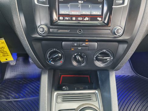 Used 2016 Volkswagen Jetta S FWD image 30
