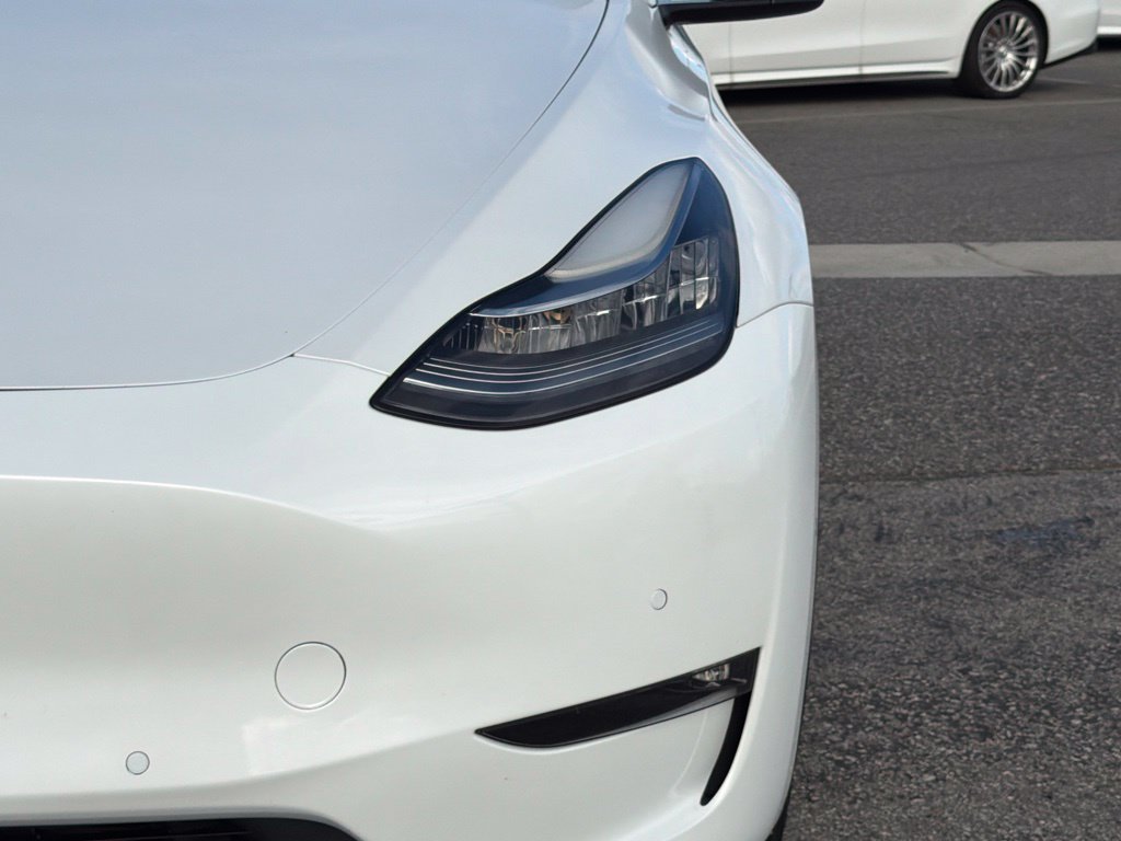 Used 2021 Tesla Model Y Long Range AWD/4WD image 13