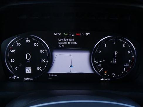 Used 2022 Volvo XC90 T6 Momentum w/ Climate Package image 27