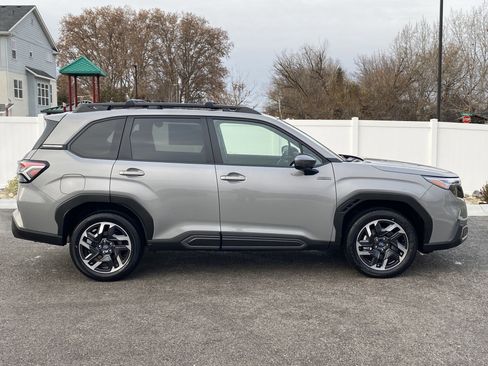 New 2025 Subaru Forester Limited image 7