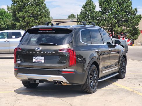 Used 2020 Kia Telluride SX w/ SX Prestige Package AWD/4WD image 2