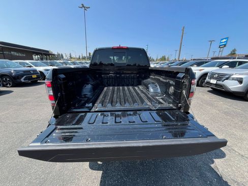 Used 2026 Nissan Frontier PRO-4X AWD/4WD image 32