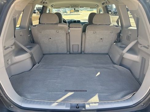 Used 2010 Toyota Highlander 4WD image 16