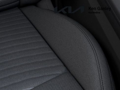 New 2026 Kia K5 LXS FWD image 24