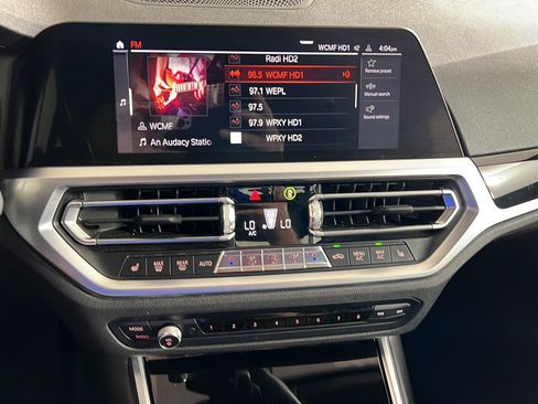 Used 2019 BMW 330i xDrive Sedan w/ Convenience Package AWD/4WD image 19