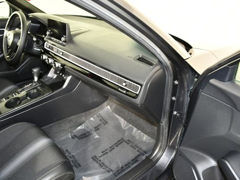 Certified 2025 Honda Civic Sport image 40