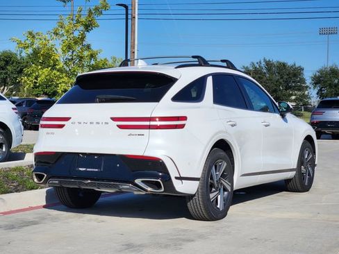 Used 2026 Genesis GV70 3.5T Sport Advanced AWD/4WD image 3