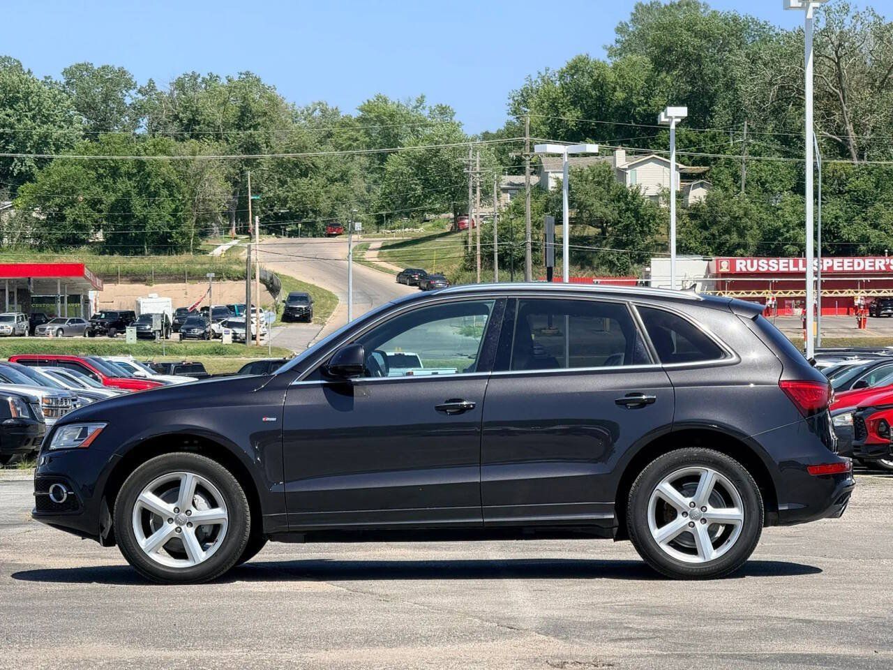 Used 2017 Audi Q5 2.0T Premium Plus w/ Technology Package AWD/4WD image 5