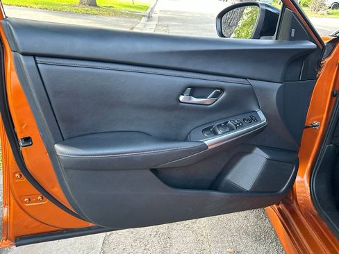 Used 2023 Nissan Sentra SR w/ Electronics Package FWD image 27