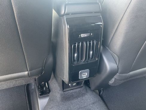 New 2025 Jeep Compass Latitude w/ Altitude Special Edition image 25