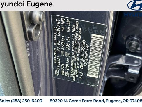 Used 2026 Hyundai Venue SEL FWD image 28