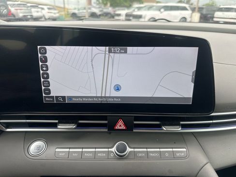 Used 2024 Hyundai Elantra SEL FWD image 34