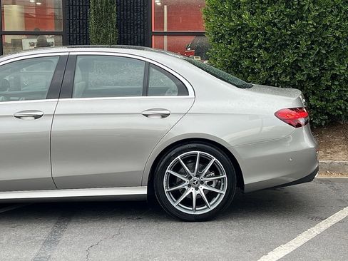 Used 2021 Mercedes-Benz E 350 Sedan image 11