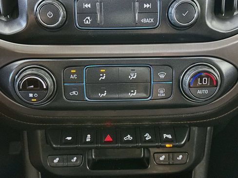Used 2022 GMC Canyon AT4 w/ Trailering Package AWD/4WD image 18