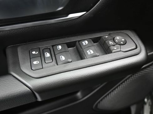 New 2026 RAM 1500 2WD Crew Cab image 13