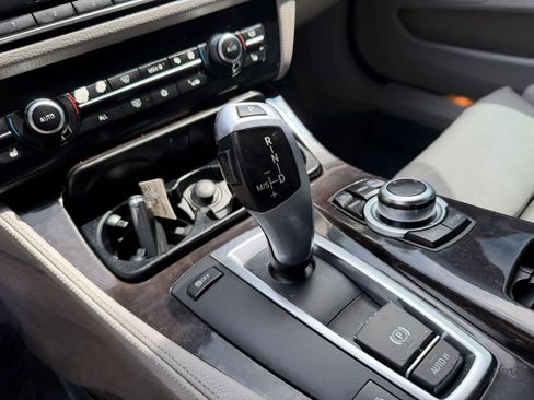 Used 2011 BMW 535i Sedan RWD image 19