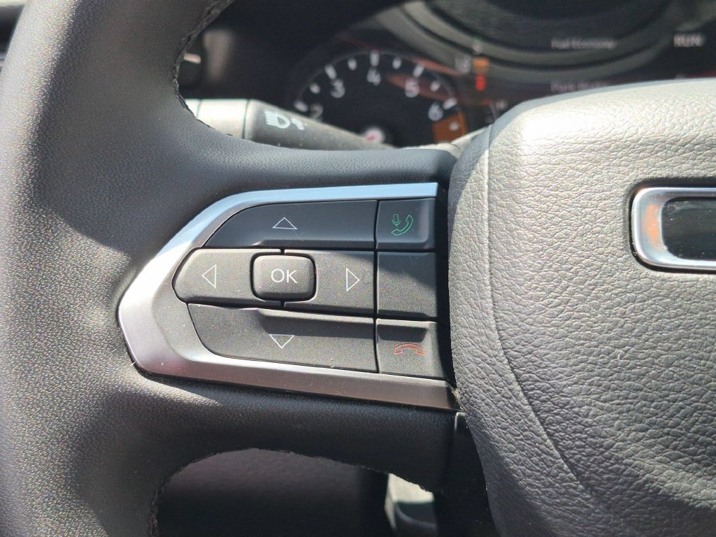 Used 2025 Jeep Compass Limited AWD/4WD image 14
