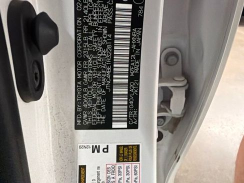 Used 2024 Toyota Corolla XSE FWD image 6