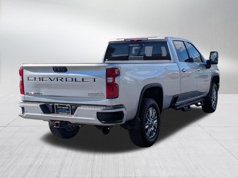 Used 2022 Chevrolet Silverado 3500 High Country w/ Safety Package II AWD/4WD image 5