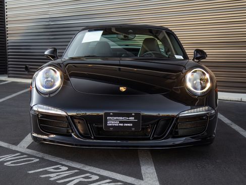 Certified 2016 Porsche 911 Targa 4 GTS AWD/4WD image 10
