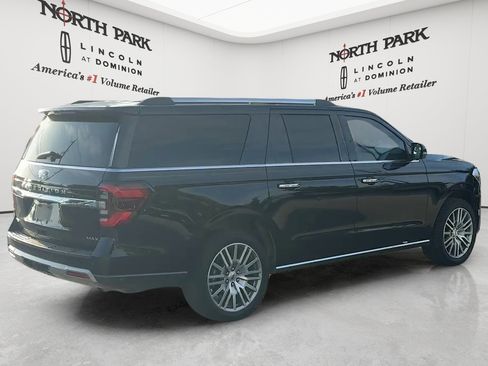 Used 2022 Ford Expedition Max Limited AWD/4WD image 5