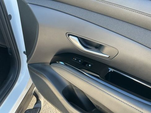 Certified 2025 Hyundai Santa Cruz SEL image 24