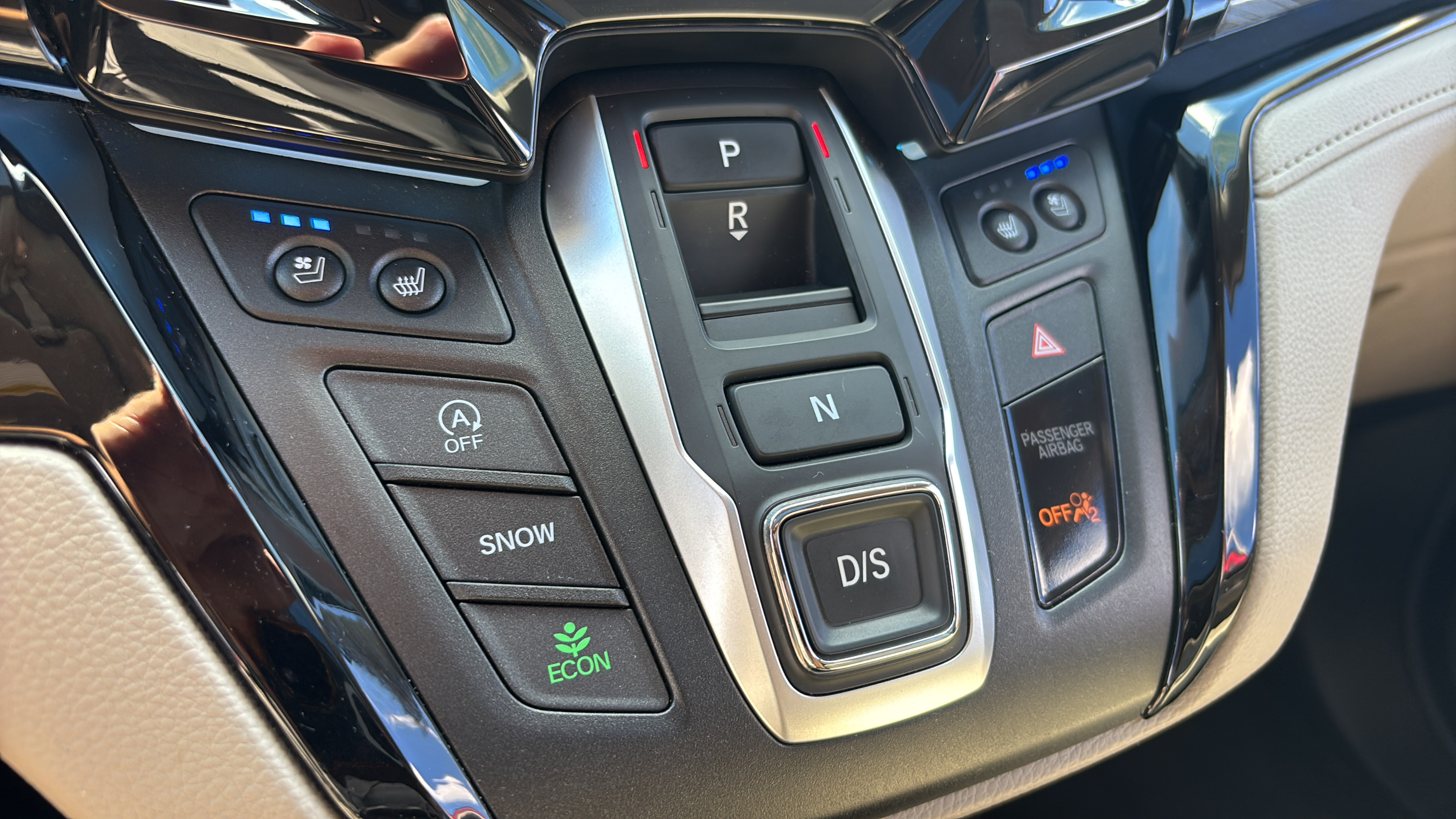 Certified 2024 Honda Odyssey Elite image 26
