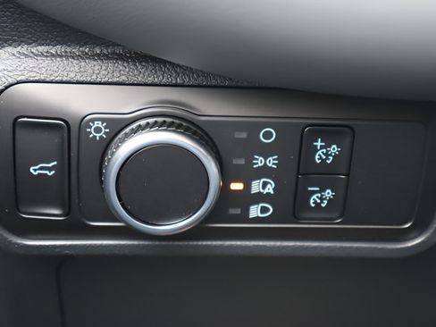 New 2026 Ford Explorer Active AWD/4WD image 21