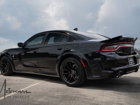 Used 2023 Dodge Charger SRT Hellcat w/ Harman/Kardon Audio Group image 9